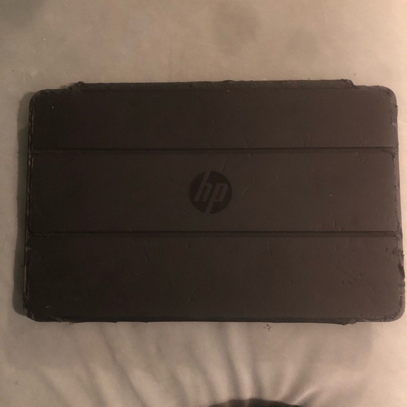 HP Other - HP screen display with case and cable